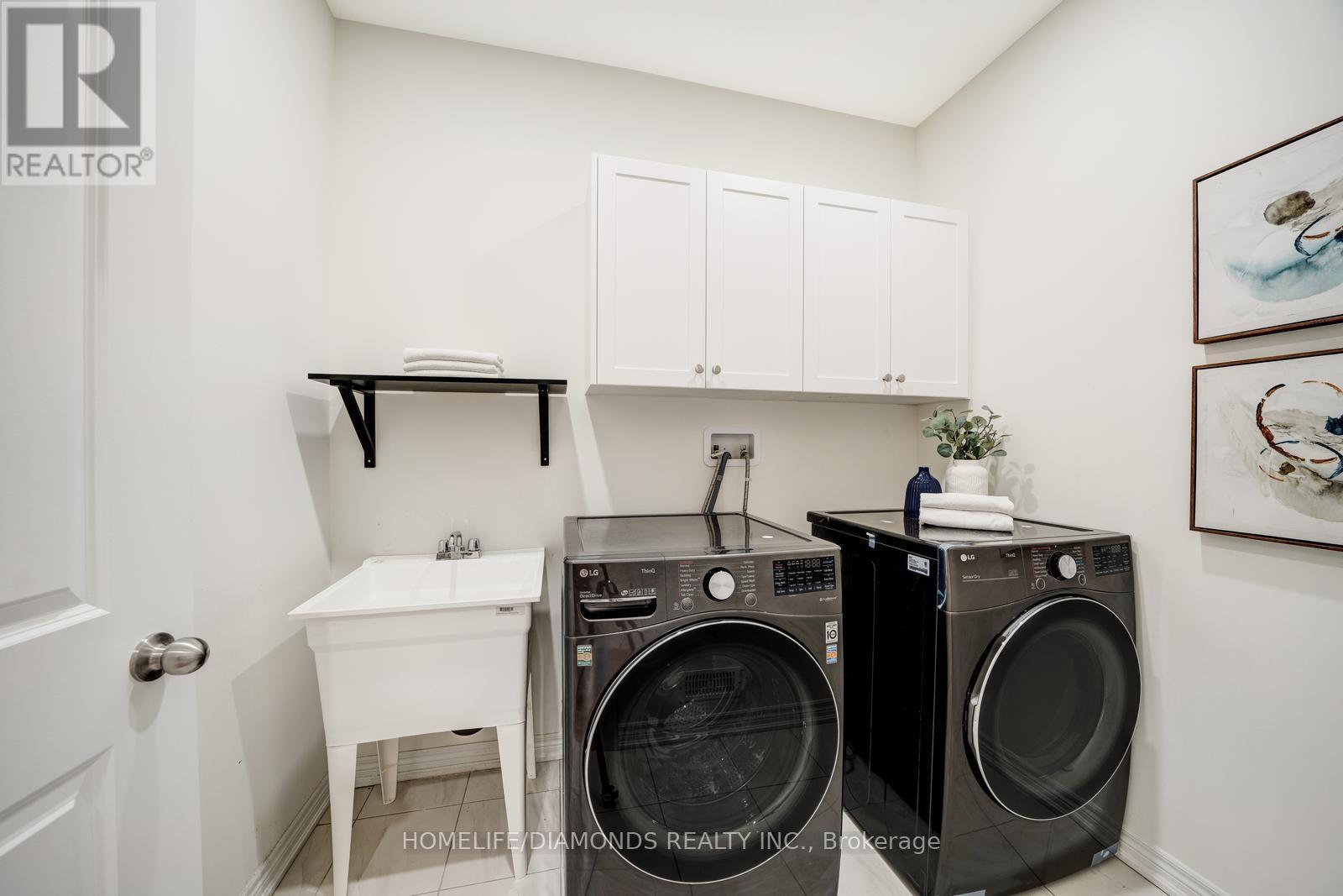47 Suttonrail Way, Whitchurch-Stouffville, Ontario  L4A 4X5 - Photo 49 - N12189219