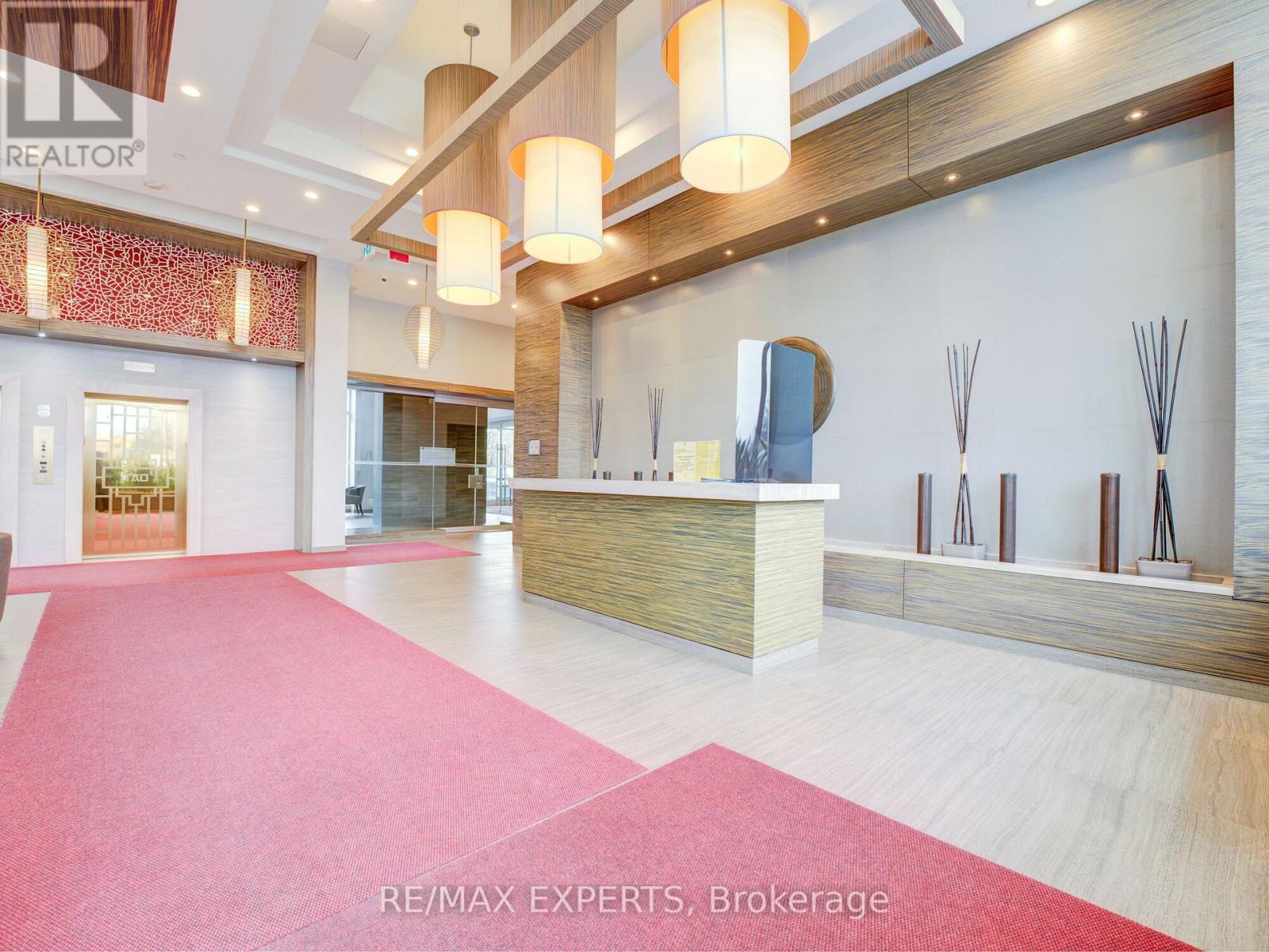 231 - 8763 Bayview Avenue W, Richmond Hill, Ontario  L4B 3V1 - Photo 3 - N12189268