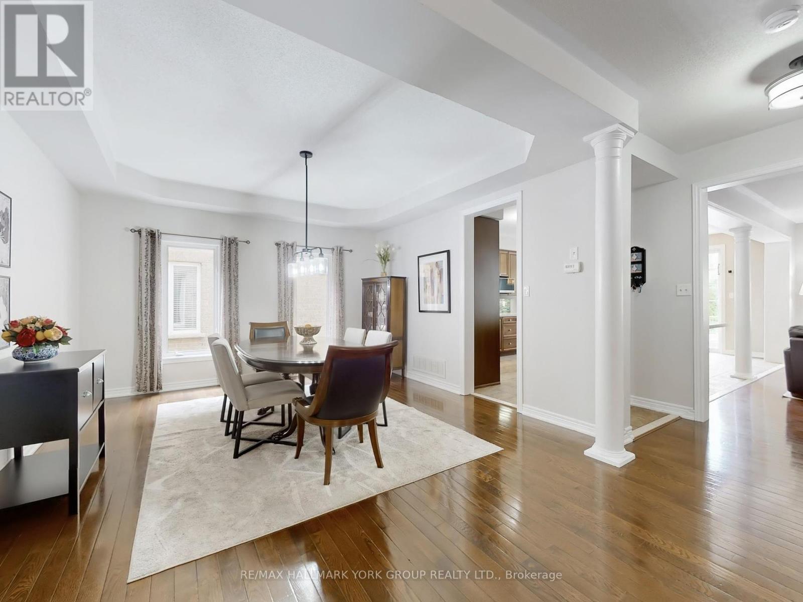 254 Tower Hill Road, Richmond Hill, Ontario  L4E 4K8 - Photo 7 - N12189315