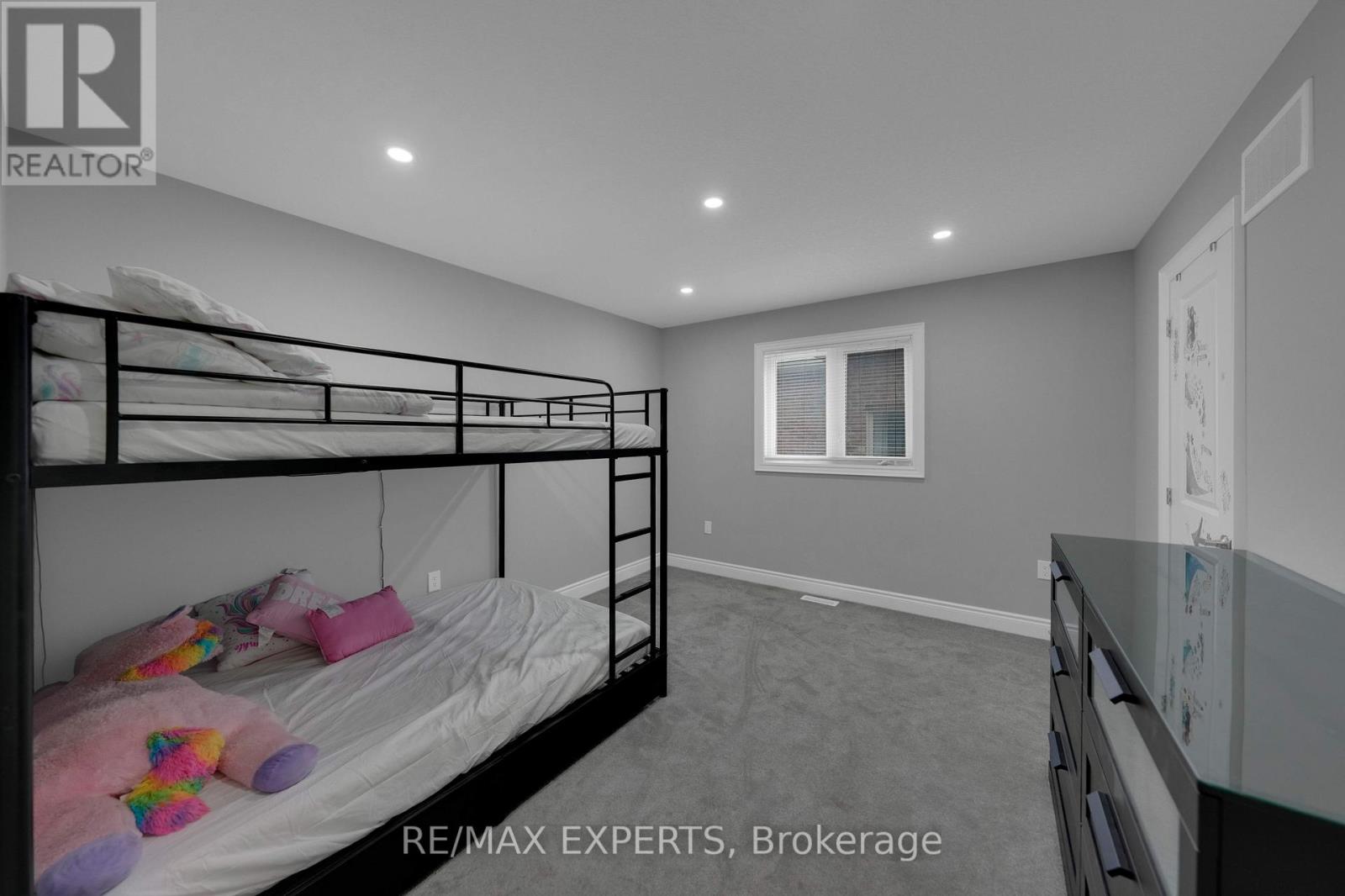 86 Holt Drive, New Tecumseth (Alliston), Ontario  L9R 0R2 - Photo 29 - N12189347