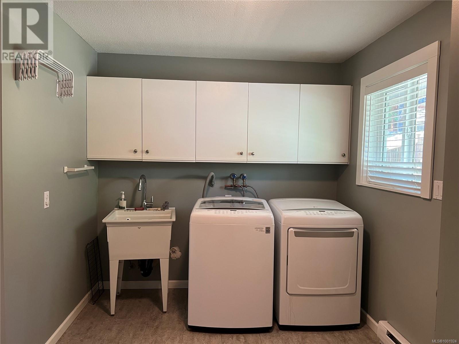 492 Cedar Cres, Gold River, British Columbia  V0P 1G0 - Photo 30 - 1001924