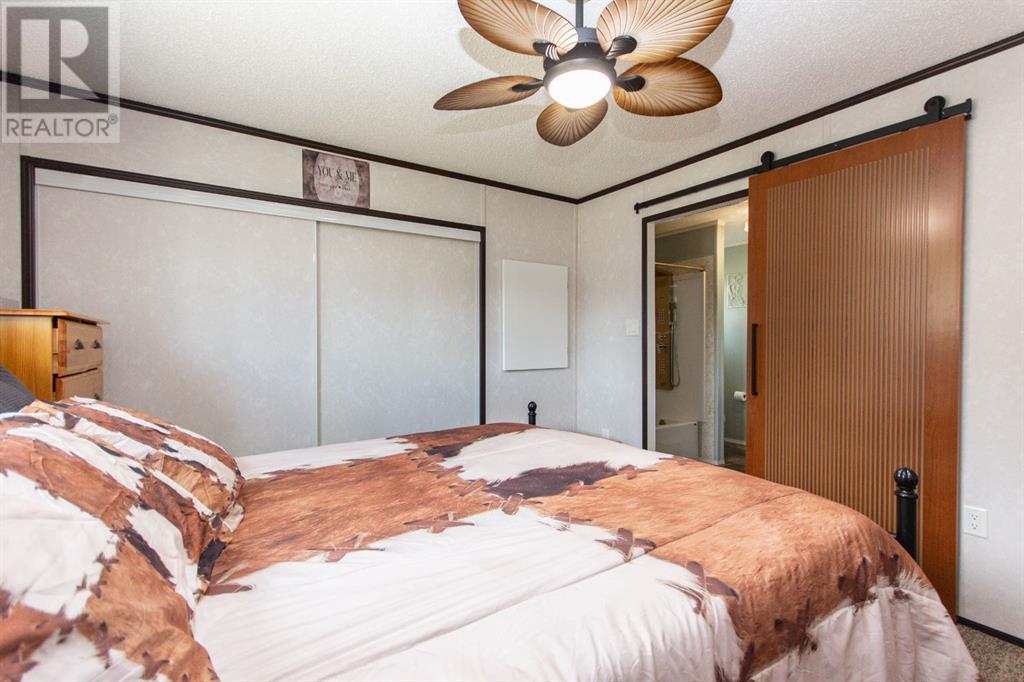 29 Parkside Drive, Red Deer, Alberta  T4P 1K1 - Photo 17 - A2215373
