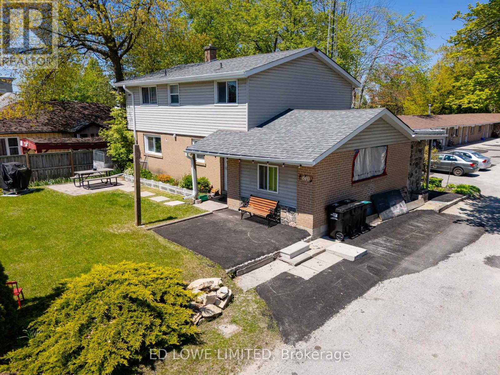 670 River Road W, Wasaga Beach, Ontario  L9Z 2P1 - Photo 9 - S12189217