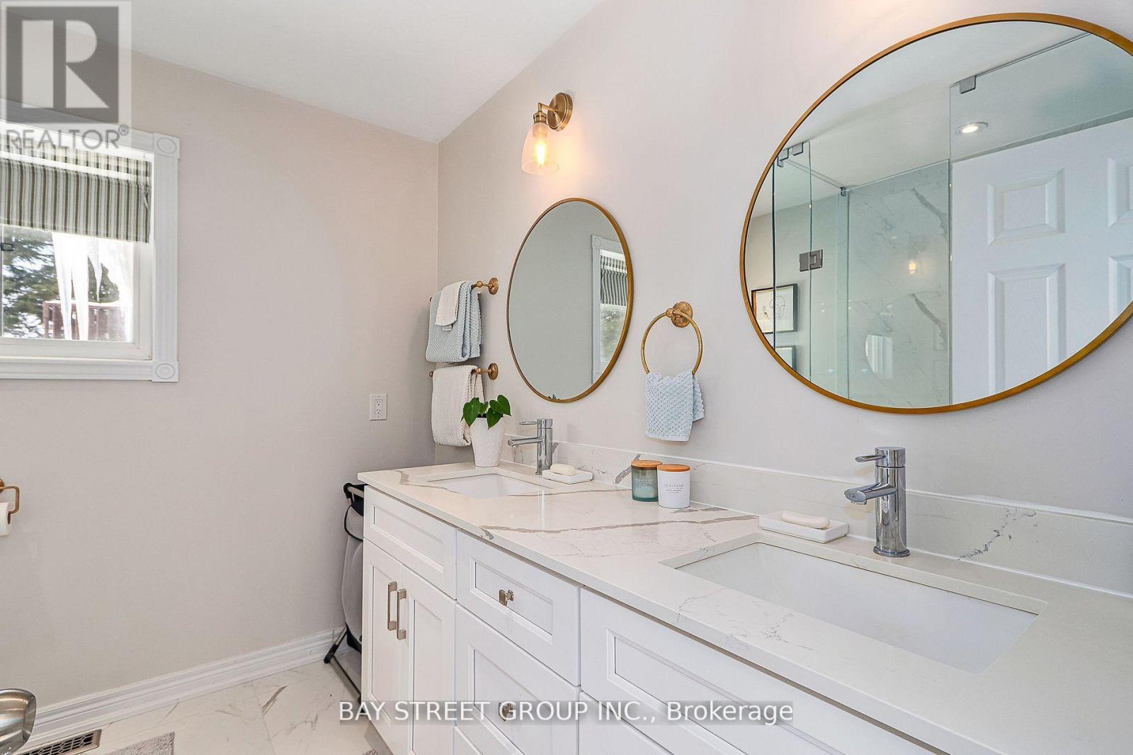 469 Ramblewood Drive, Wasaga Beach, Ontario  L9Z 1P6 - Photo 24 - S12189306