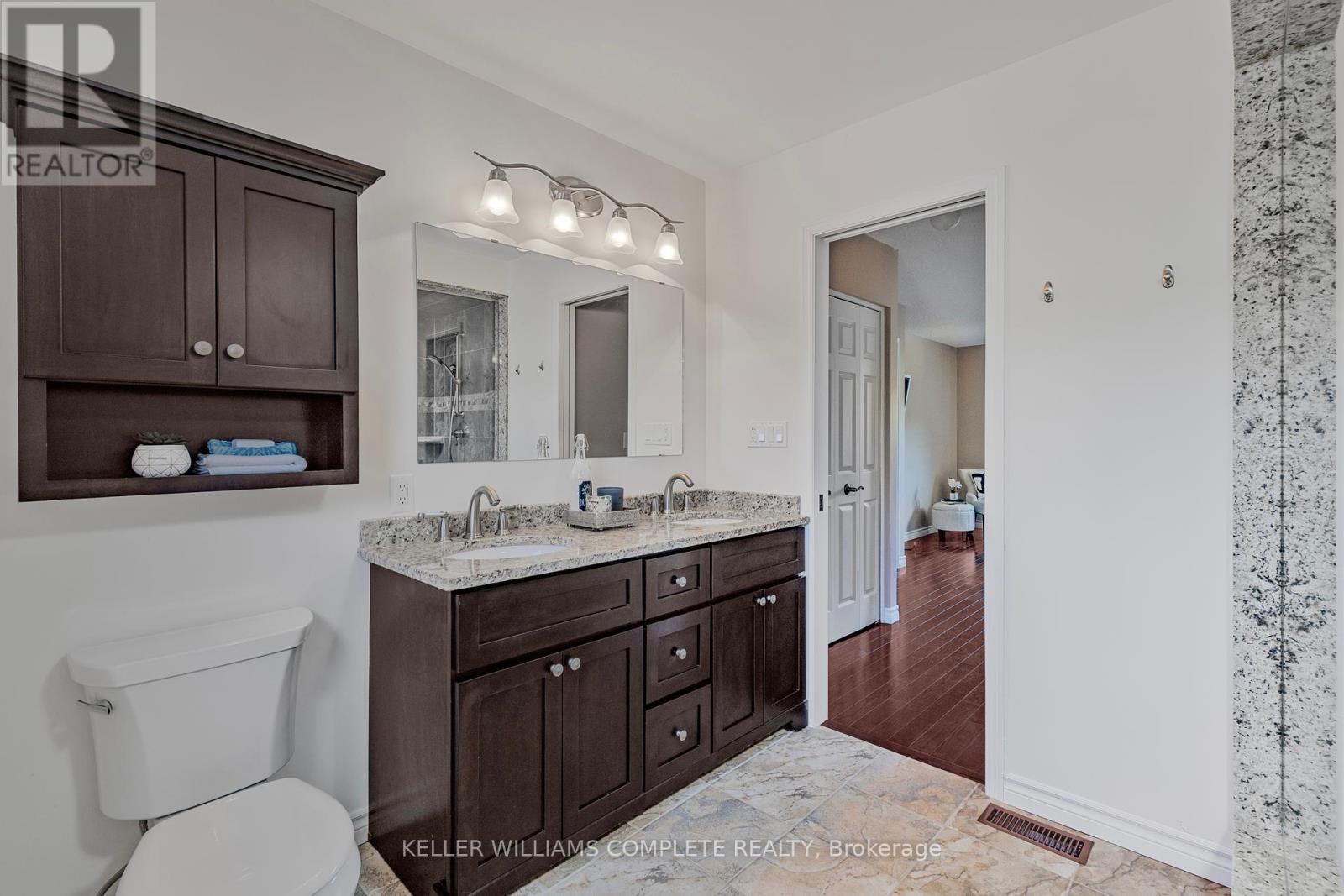 106 Maple Drive, Hamilton, Ontario  L8G 4S4 - Photo 24 - X12154577