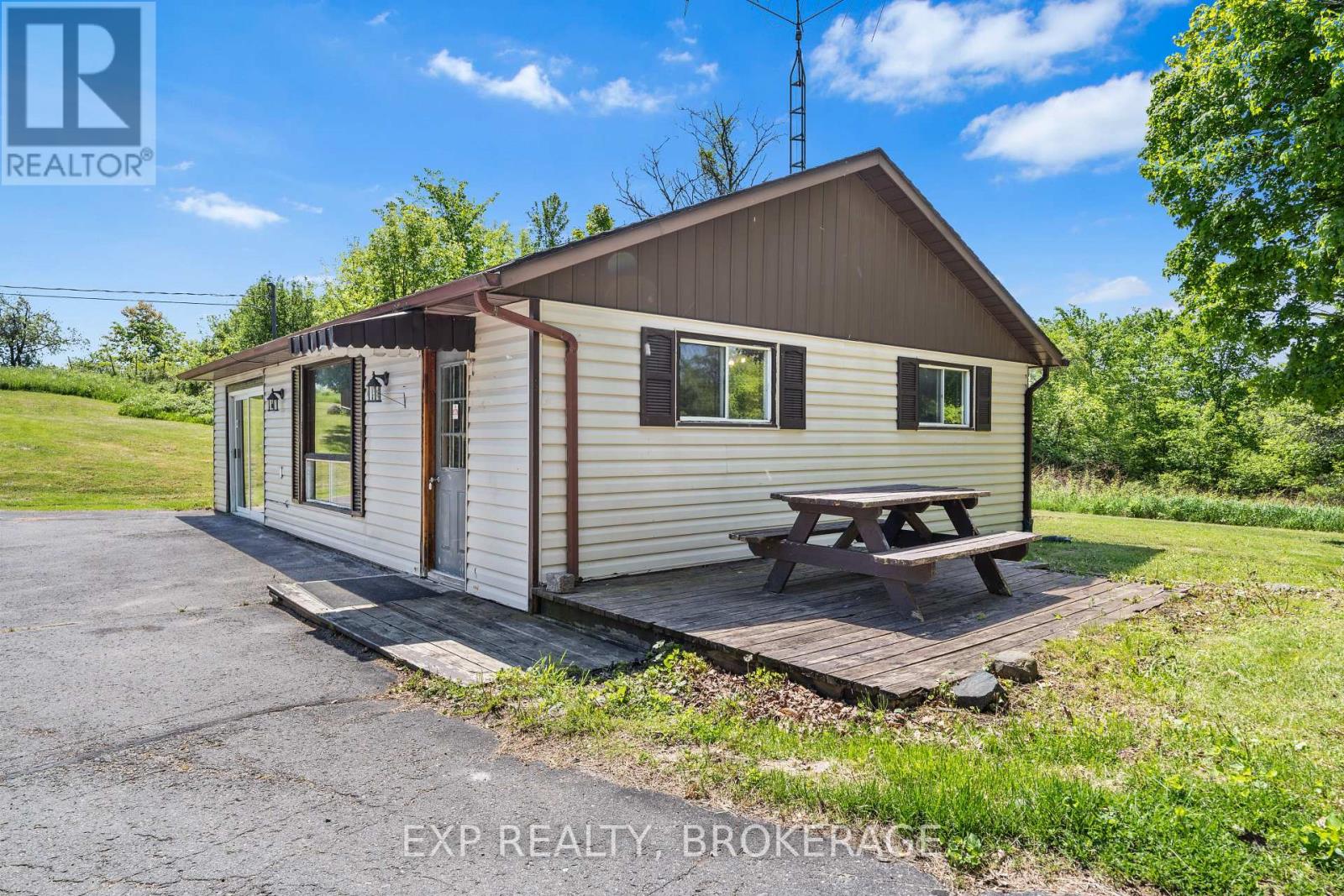 1944a-1944b Fish Creek Road, Frontenac, Ontario  K0H 2V0 - Photo 26 - X12180714