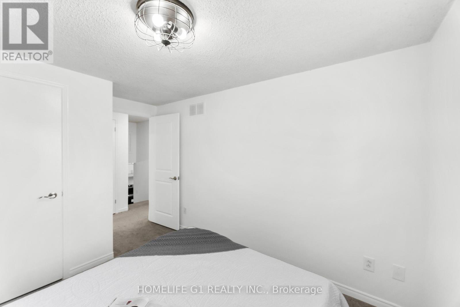 15 Inglis Avenue, Clarington (Courtice), Ontario  L1E 2G7 - Photo 22 - E12142607
