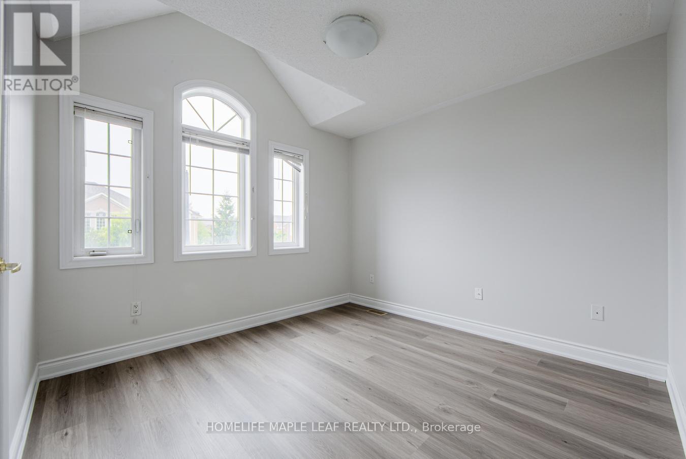 58 Begonia Crescent, Brampton, Ontario  L7A 0M6 - Photo 27 - W12189181