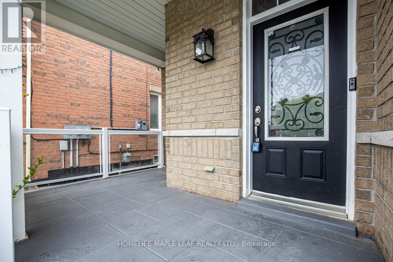 58 Begonia Crescent, Brampton, Ontario  L7A 0M6 - Photo 5 - W12189181