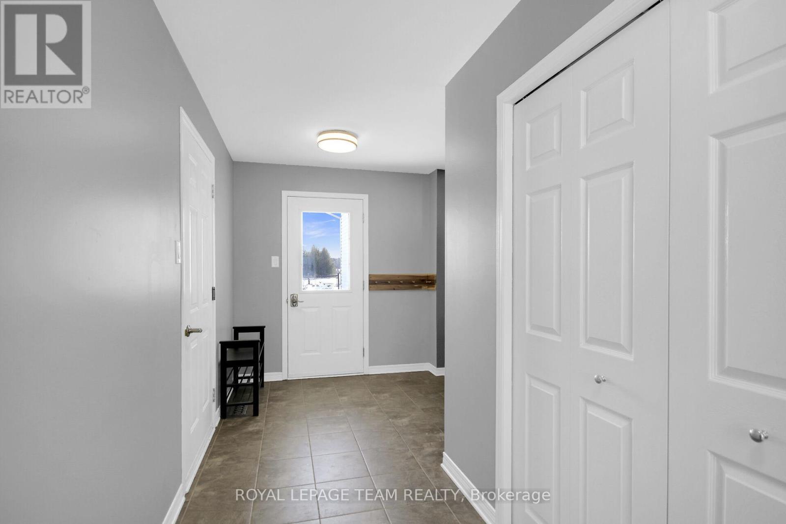 955 Macpherson Road, Montague, Ontario  K7A 4S4 - Photo 3 - X12168981