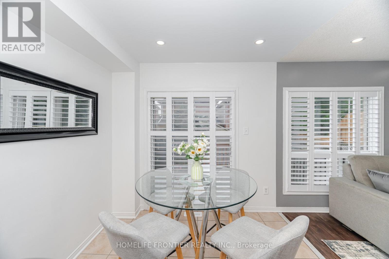 88 Wood Circle, Caledon (Bolton East), Ontario  L7E 1R3 - Photo 11 - W12189200