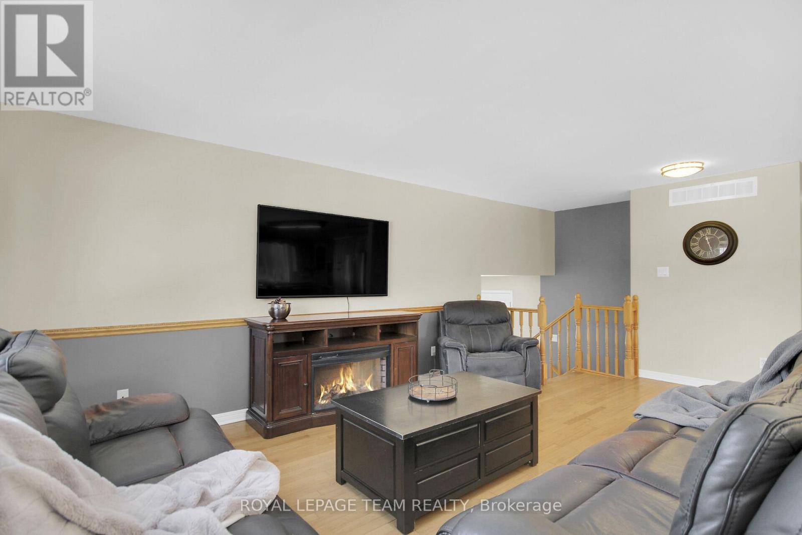 955 Macpherson Road, Montague, Ontario  K7A 4S4 - Photo 6 - X12168981