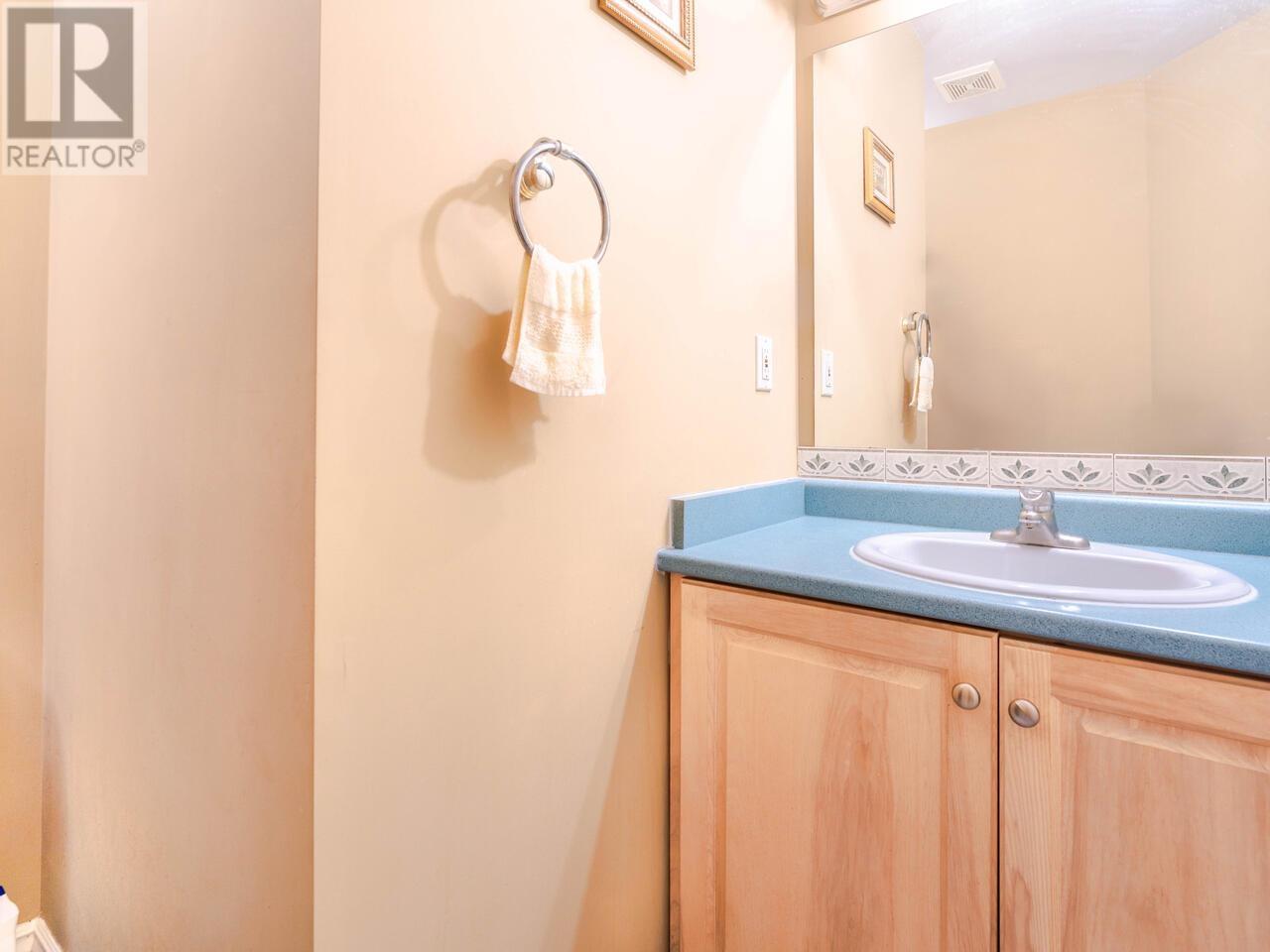7580 12th Avenue, Burnaby, British Columbia  V3N 2K1 - Photo 15 - R3009647