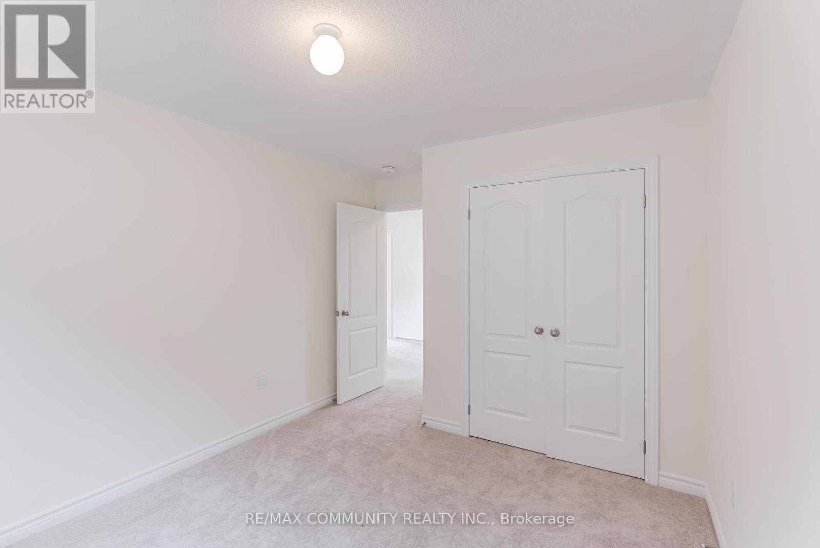 11 Grieve Street, Georgina, Ontario  L0E 1R0 - Photo 40 - N12174105