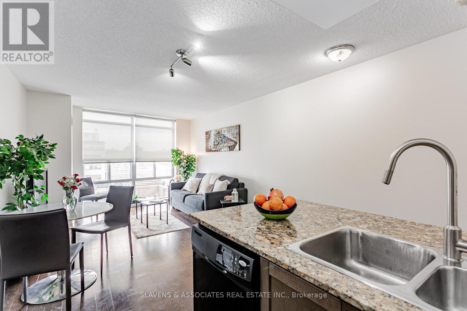 607 - 736 Spadina Avenue, Toronto, Ontario  M5S 2J6 - Photo 14 - C12188414