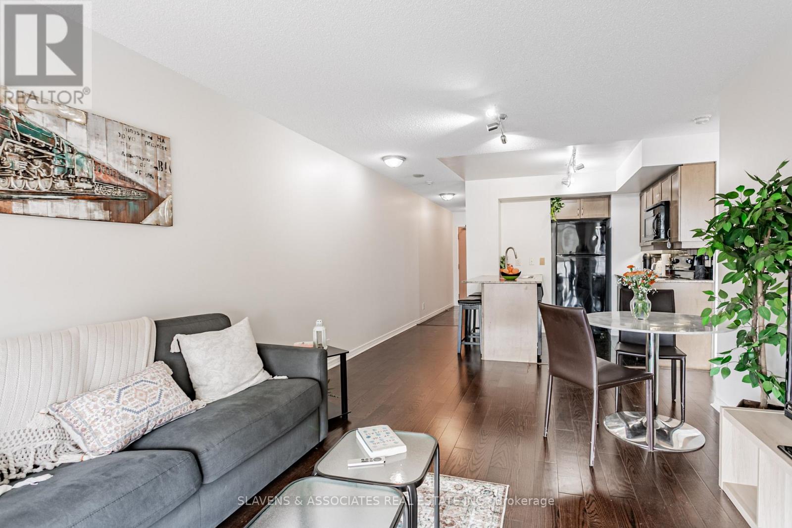 607 - 736 Spadina Avenue, Toronto, Ontario  M5S 2J6 - Photo 16 - C12188414