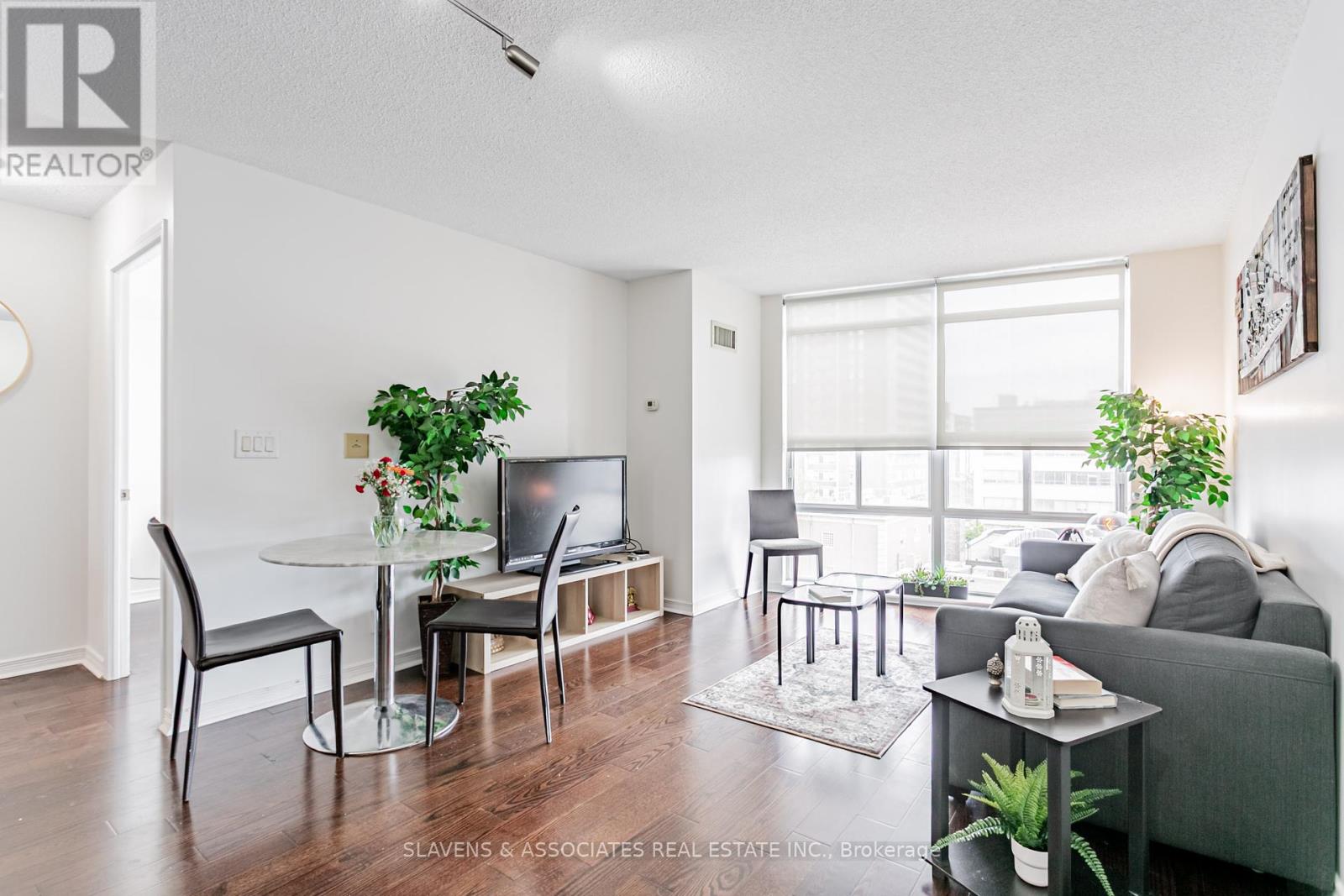 607 - 736 Spadina Avenue, Toronto, Ontario  M5S 2J6 - Photo 6 - C12188414