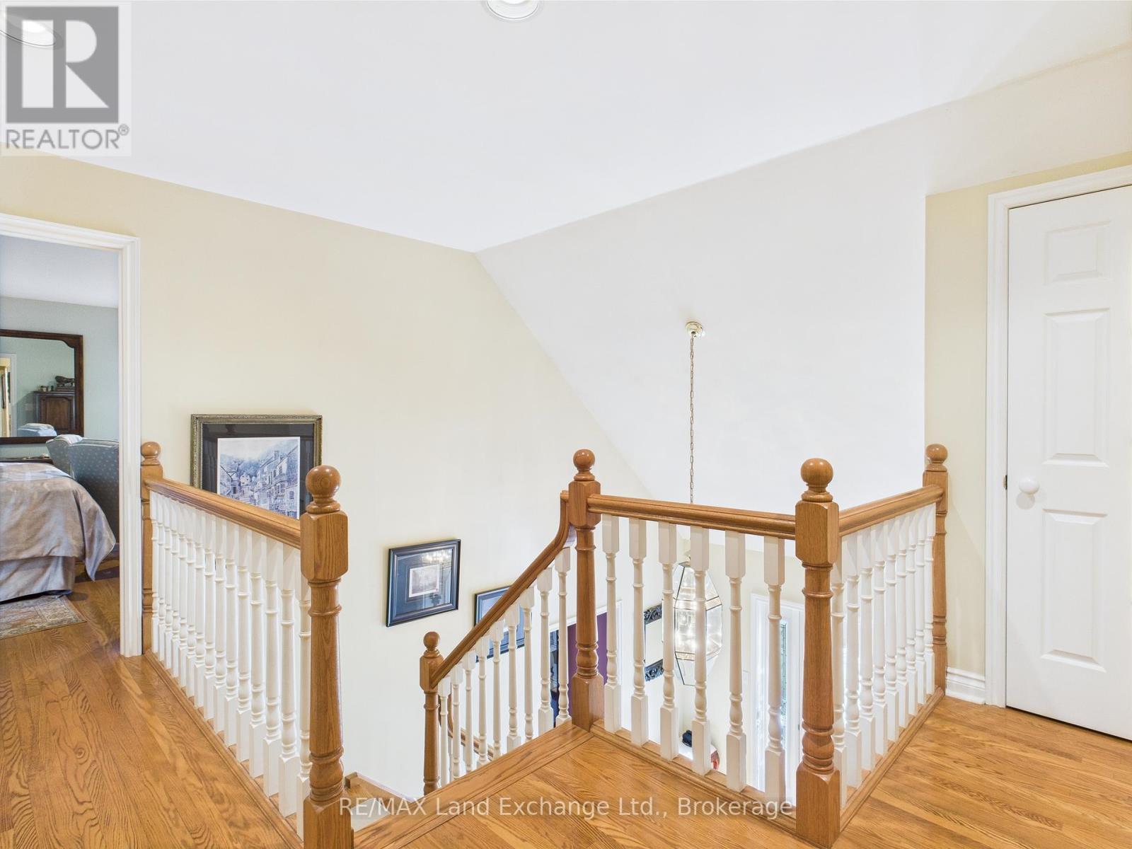 4 Eastwood Crescent, Kincardine, Ontario  N0G 2T0 - Photo 17 - X12187382