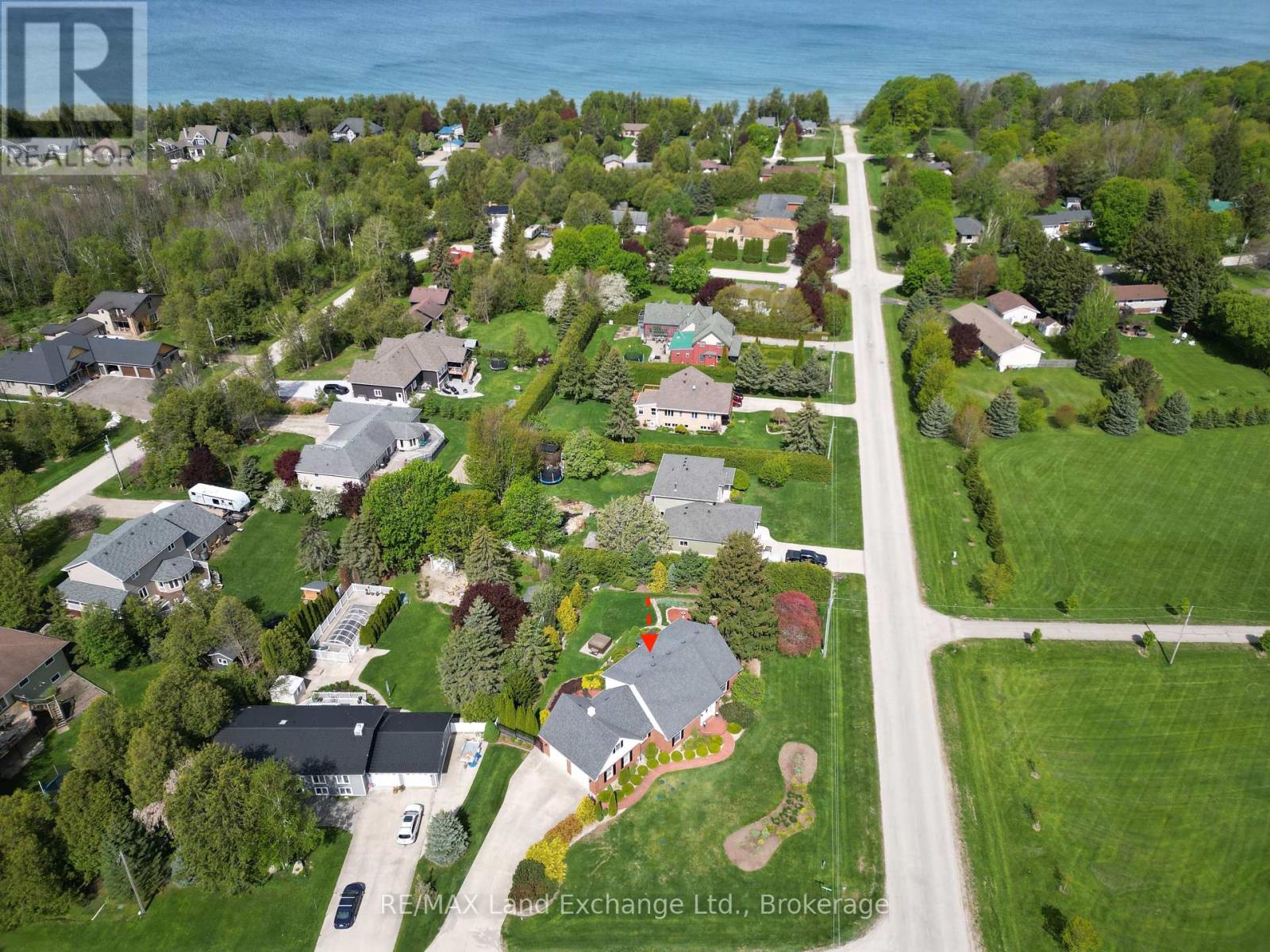 4 Eastwood Crescent, Kincardine, Ontario  N0G 2T0 - Photo 37 - X12187382