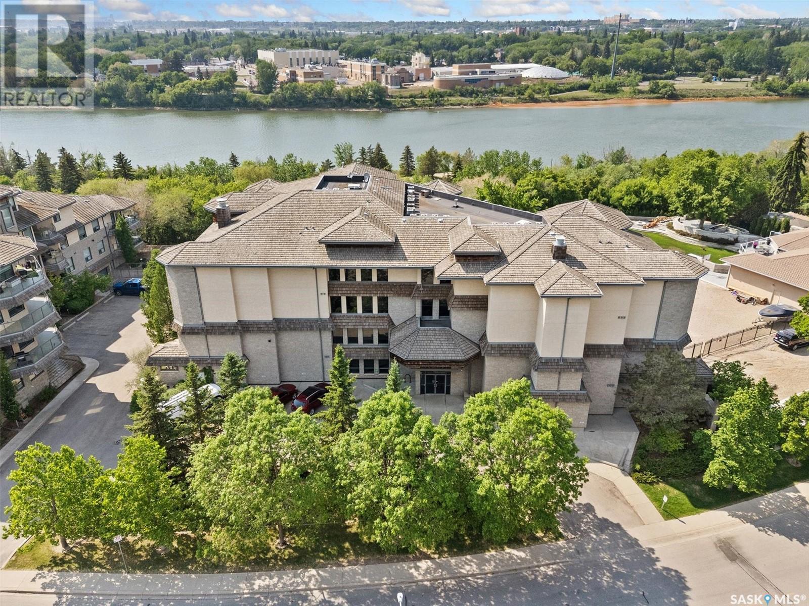 201 615 Saskatchewan CRESCENT W, saskatoon, Saskatchewan