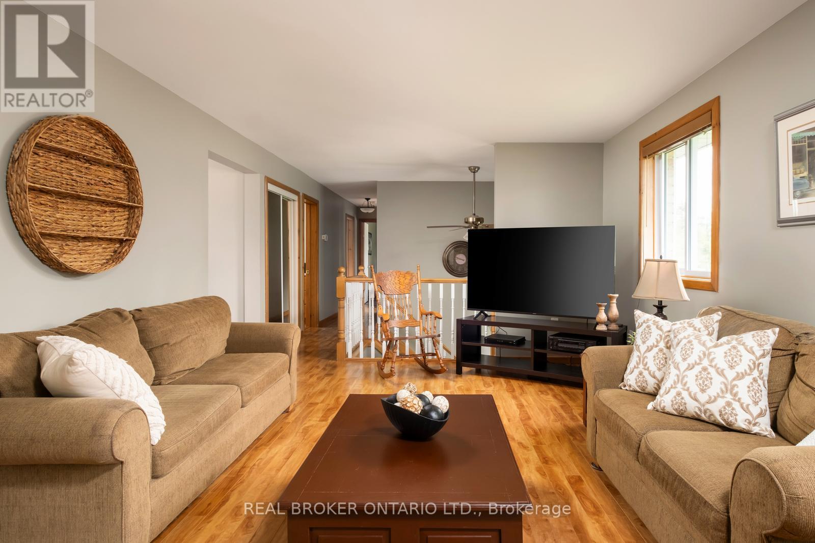Property at 1743 BARTON DRIVE image 3