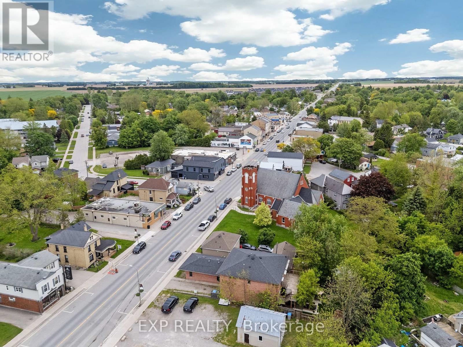 195 Main Street, Lucan Biddulph, Ontario  N0M 2J0 - Photo 24 - X12189230
