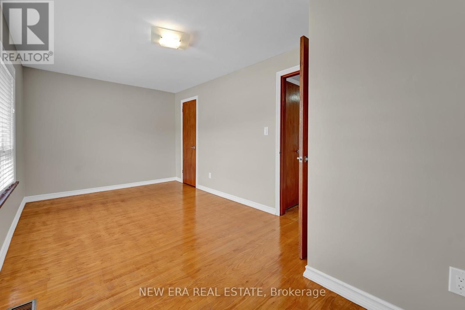 104 Waverley Drive, Guelph, Ontario  N1E 3G8 - Photo 30 - X12189346