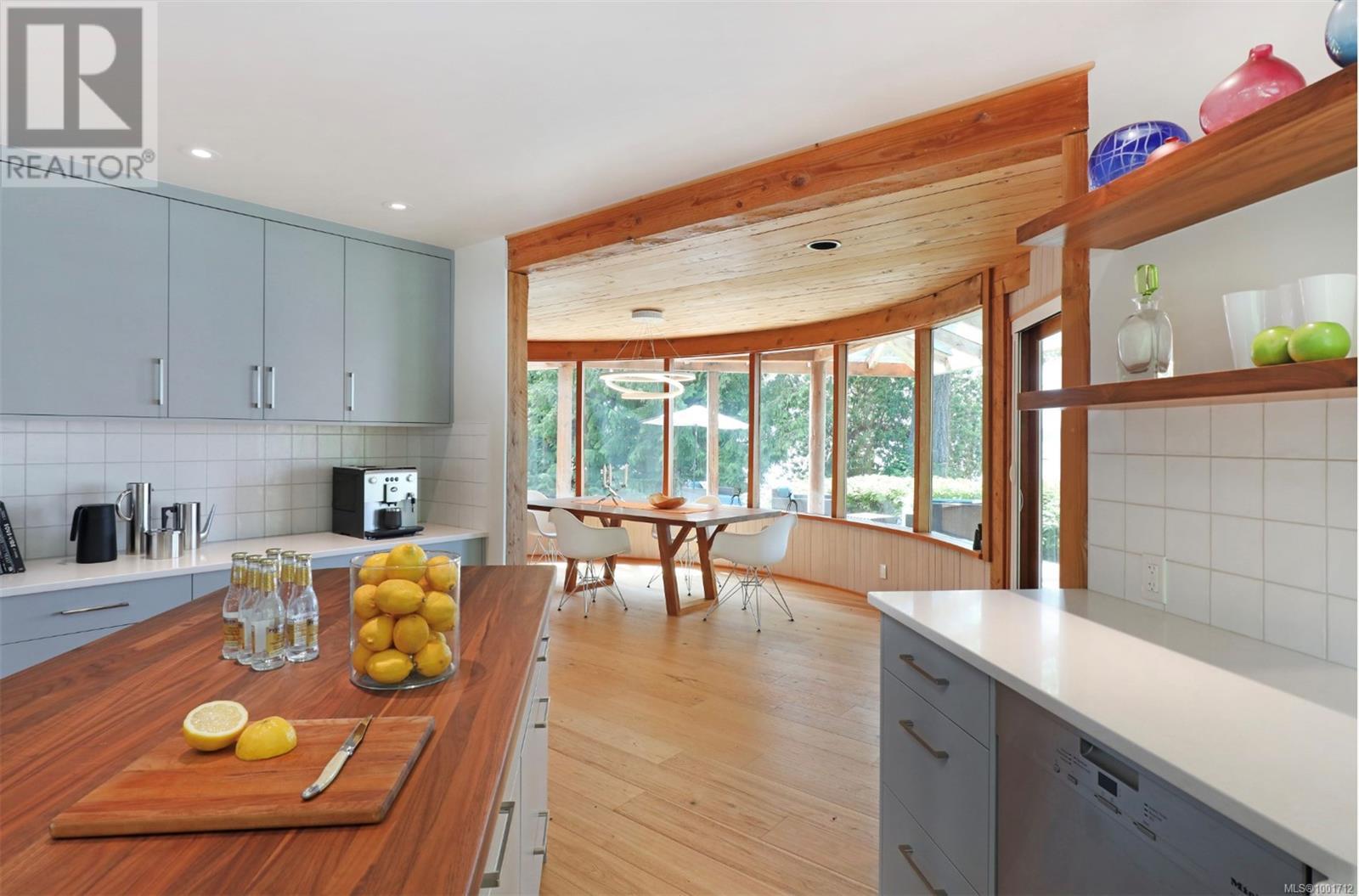 7161 Komas Rd, Denman Island, British Columbia  V0R 1T0 - Photo 4 - 1001712