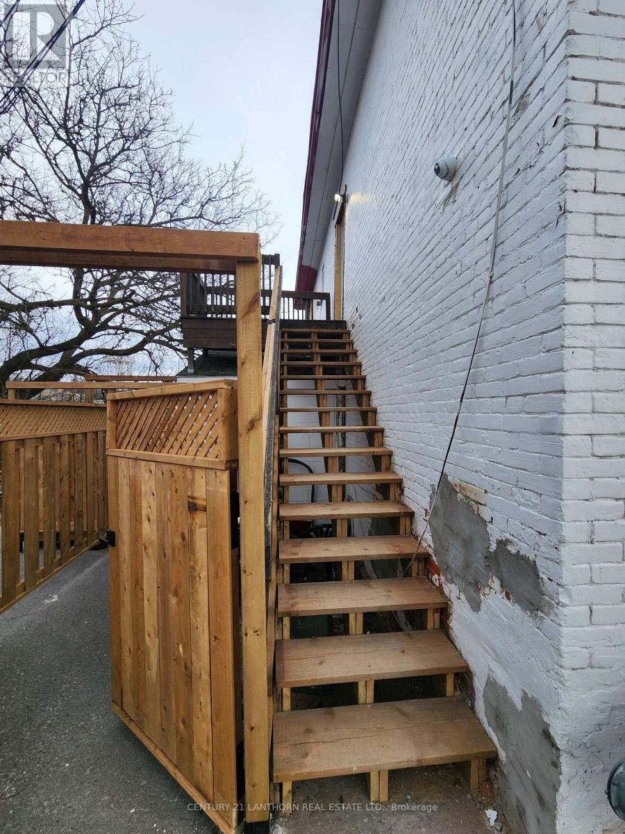 1 Moira Street E, Belleville, Ontario K8P 2S3 - Photo 12 - X12189574