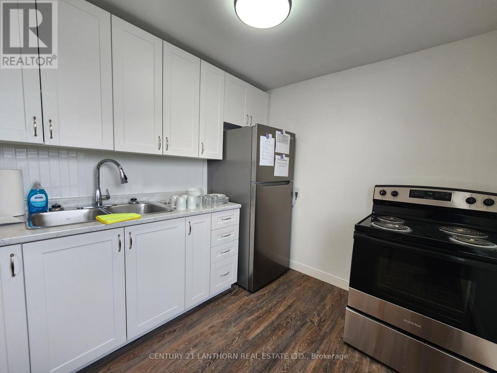 1 Moira Street E, Belleville, Ontario K8P 2S3 - Photo 15 - X12189574
