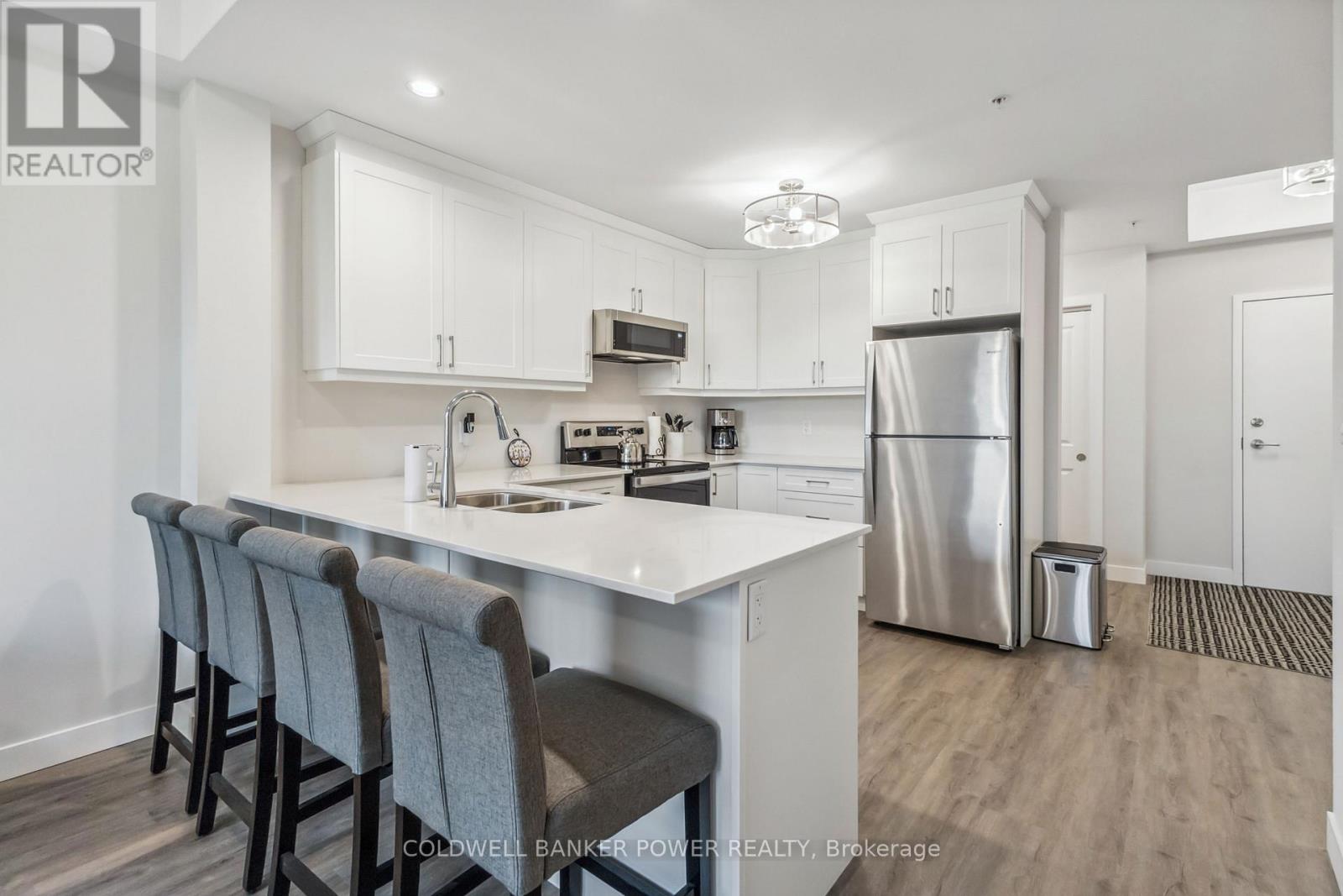 305 - 100 The Promenade, Central Elgin, Ontario  N5L 1C5 - Photo 10 - X12189590