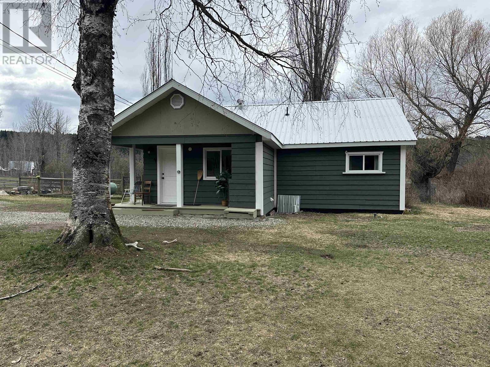 3206 Beaver Valley Road, Williams Lake, British Columbia  V0L 1G0 - Photo 2 - R2992782