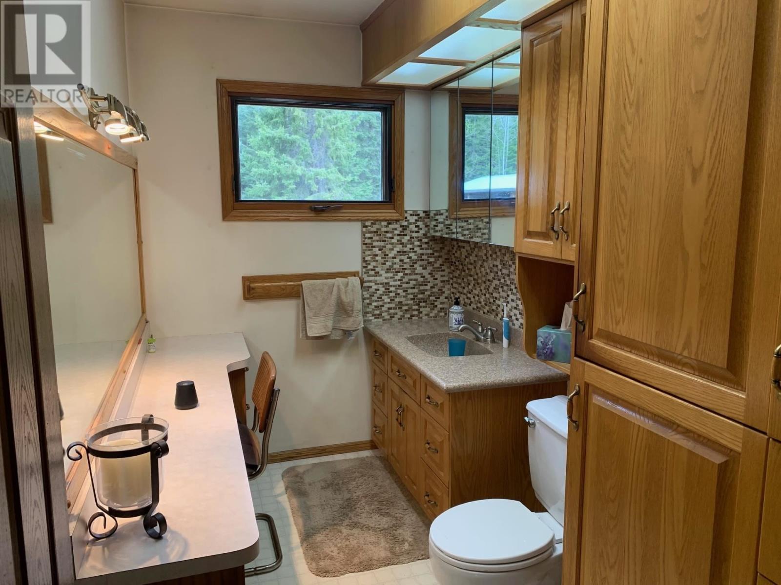1870 Lakeshore Drive, Shuniah, Ontario  P7A 0L3 - Photo 6 - TB251348