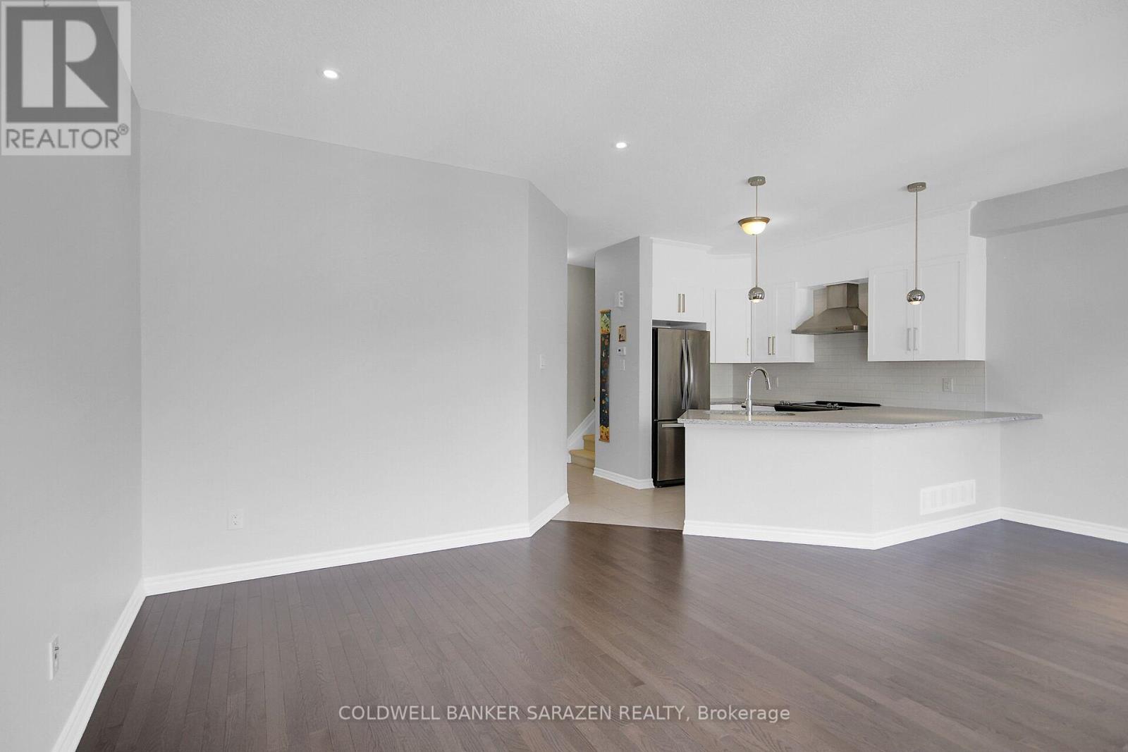 438 Meadowbreeze Drive, Ottawa, Ontario  K2M 2T6 - Photo 10 - X12187599