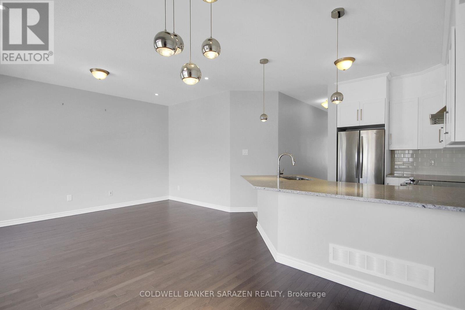 438 Meadowbreeze Drive, Ottawa, Ontario  K2M 2T6 - Photo 14 - X12187599