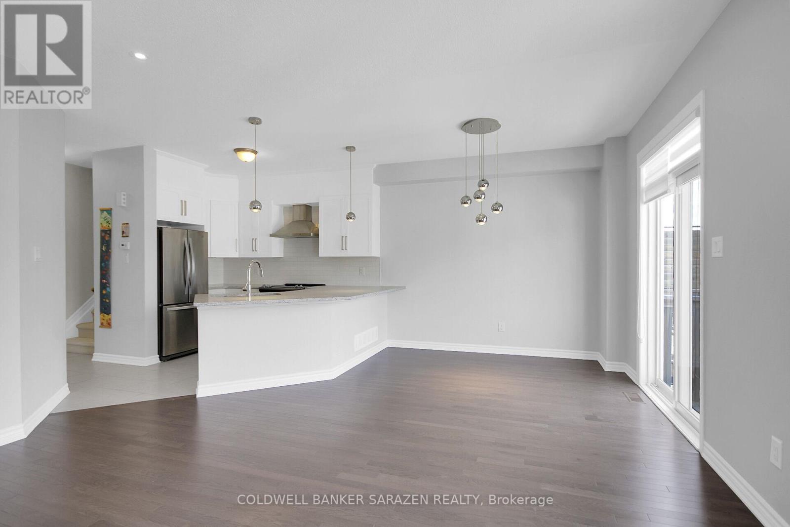 438 Meadowbreeze Drive, Ottawa, Ontario  K2M 2T6 - Photo 7 - X12187599