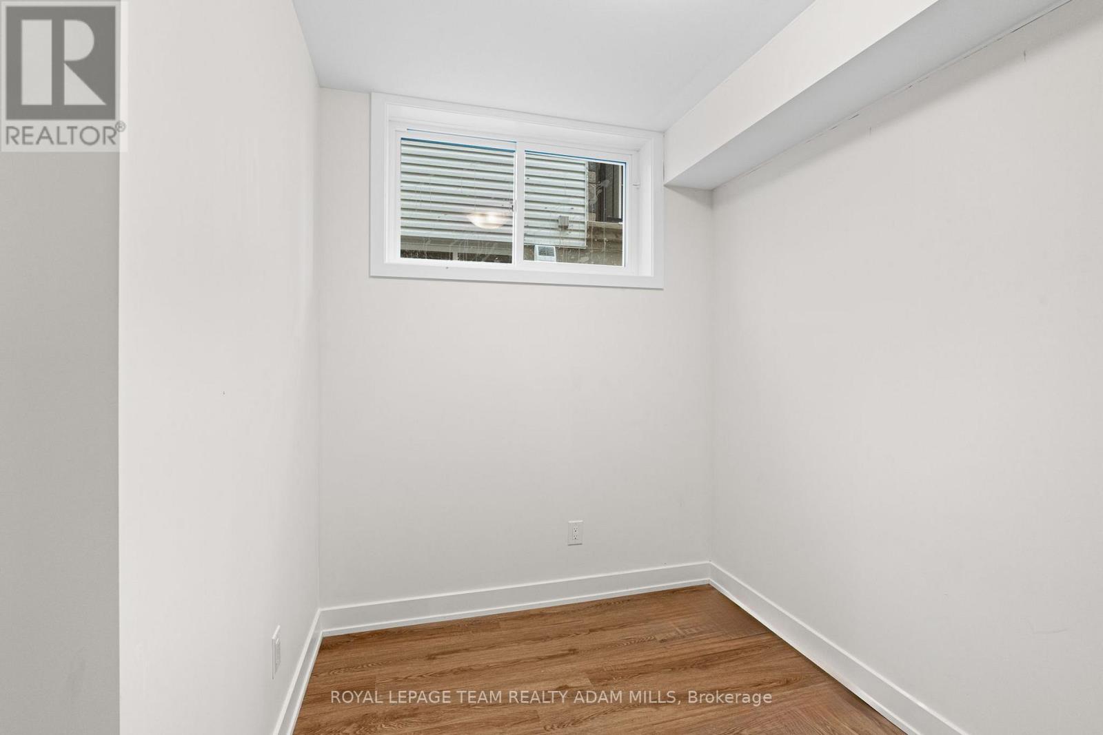 2 - 1696 Belcourt Boulevard, Ottawa, Ontario  K1C 1M4 - Photo 16 - X12189543