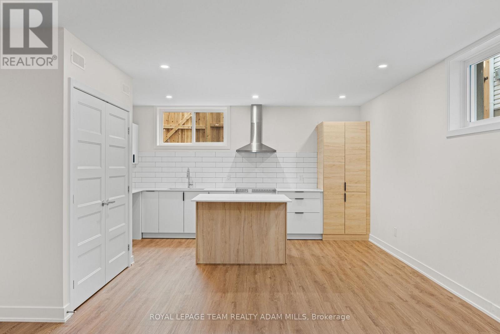 2 - 1696 Belcourt Boulevard, Ottawa, Ontario  K1C 1M4 - Photo 6 - X12189543
