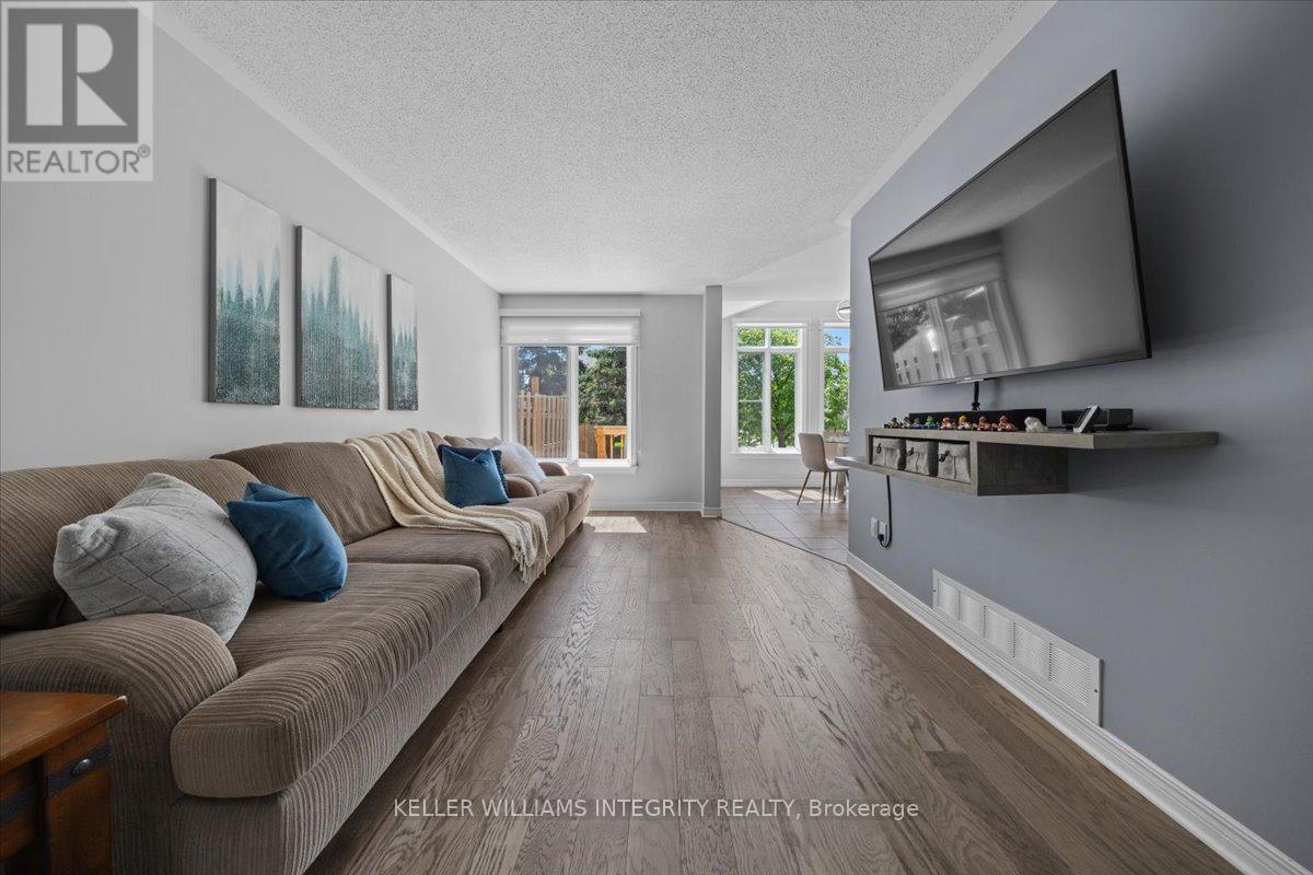 82 Redpath Drive, Ottawa, Ontario  K2G 6E3 - Photo 9 - X12189547