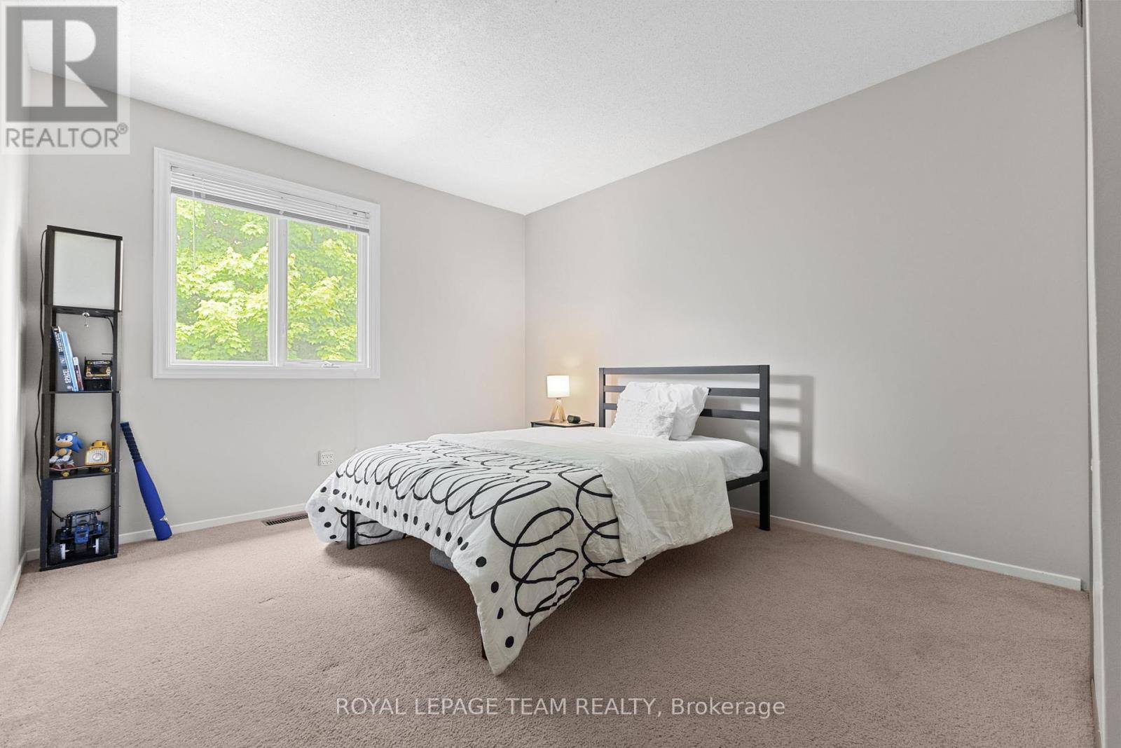 81 Chickasaw Crescent, Ottawa, Ontario  K2M 1M8 - Photo 28 - X12189618