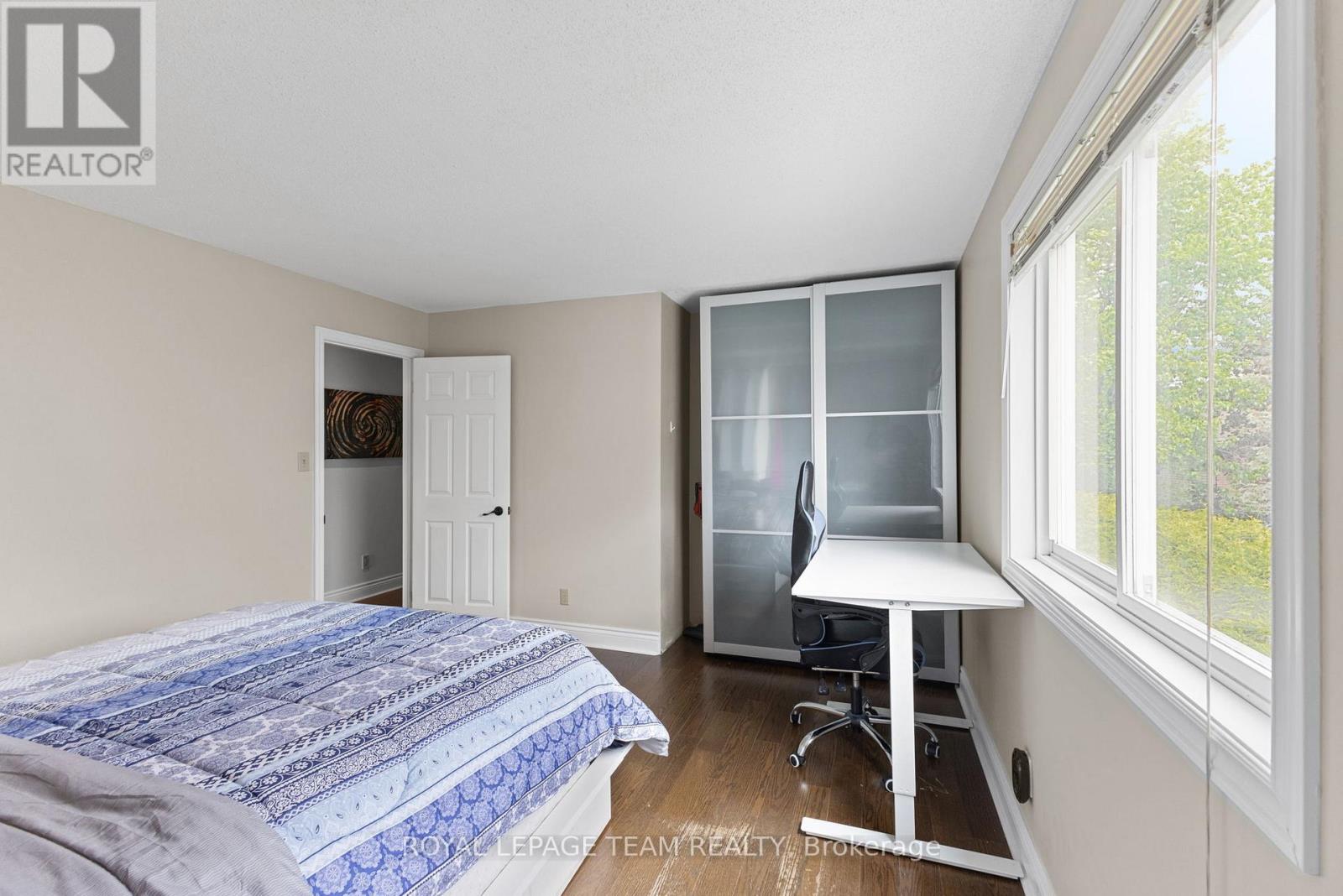 81 Chickasaw Crescent, Ottawa, Ontario  K2M 1M8 - Photo 31 - X12189618