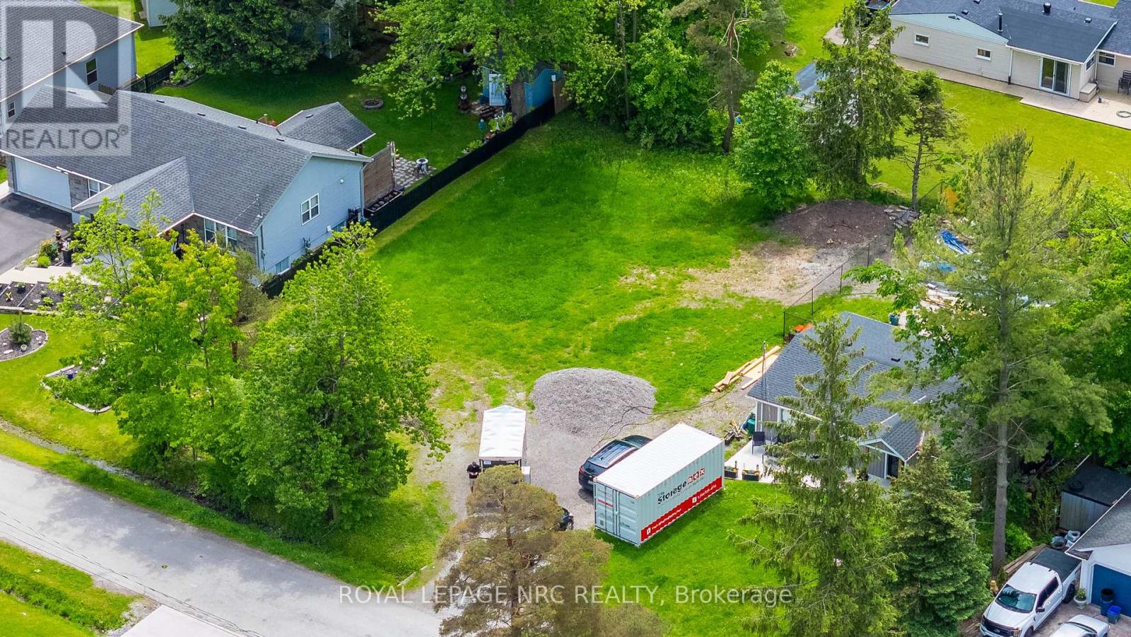 0-19136 Jewell Avenue, Fort Erie, Ontario  L0S 1N0 - Photo 3 - X12189609