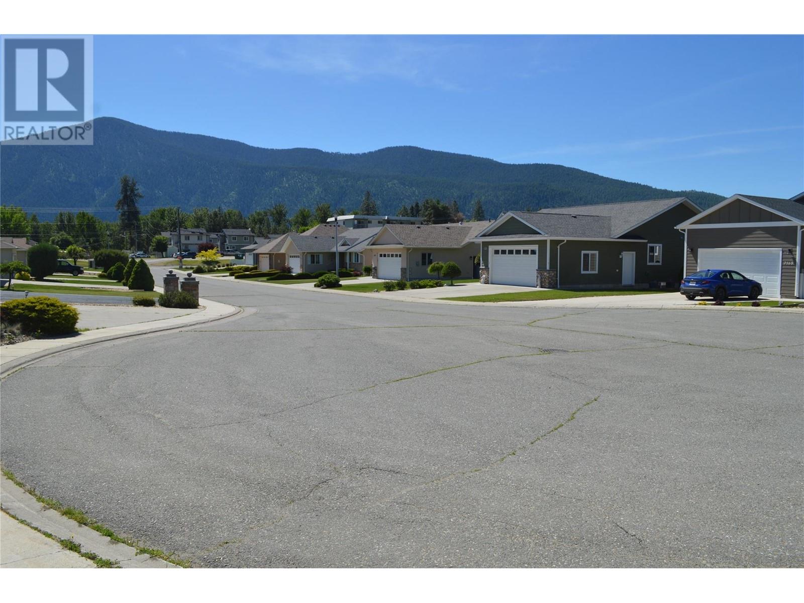 2170 BRYCEN Place, Grand Forks, BC V0H1H0