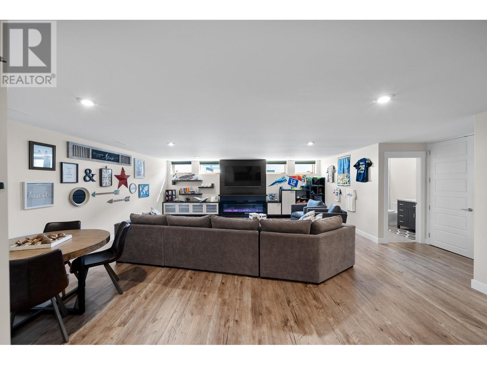 229 Holloway Drive, Kamloops, British Columbia  V1S 0B3 - Photo 67 - 10349732