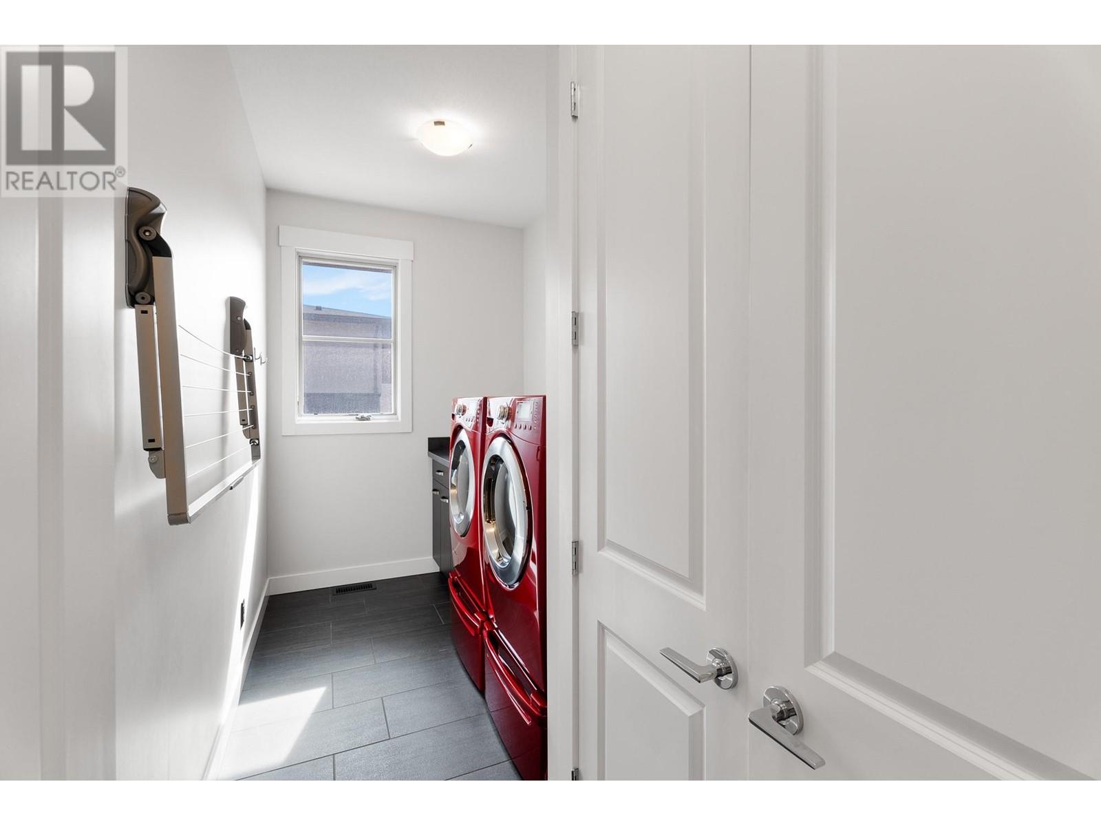 229 Holloway Drive, Kamloops, British Columbia  V1S 0B3 - Photo 41 - 10349732