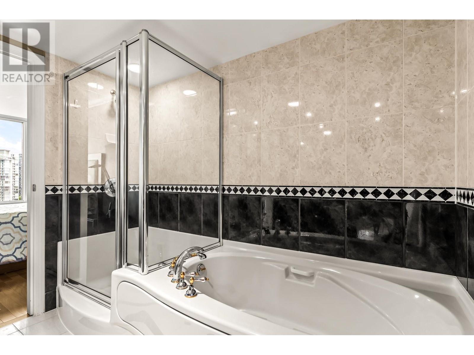 1605 1383 Marinaside Crescent, Vancouver, British Columbia  V6Z 2W9 - Photo 20 - R3009653