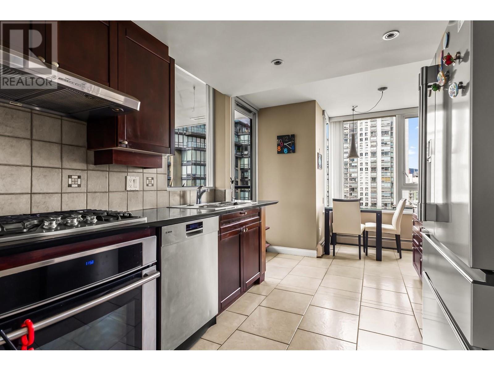 1605 1383 Marinaside Crescent, Vancouver, British Columbia  V6Z 2W9 - Photo 25 - R3009653