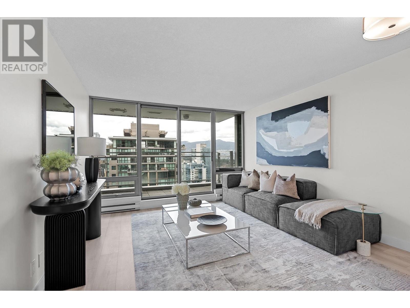 2806 1288 W GEORGIA STREET, vancouver, British Columbia V6E4R3