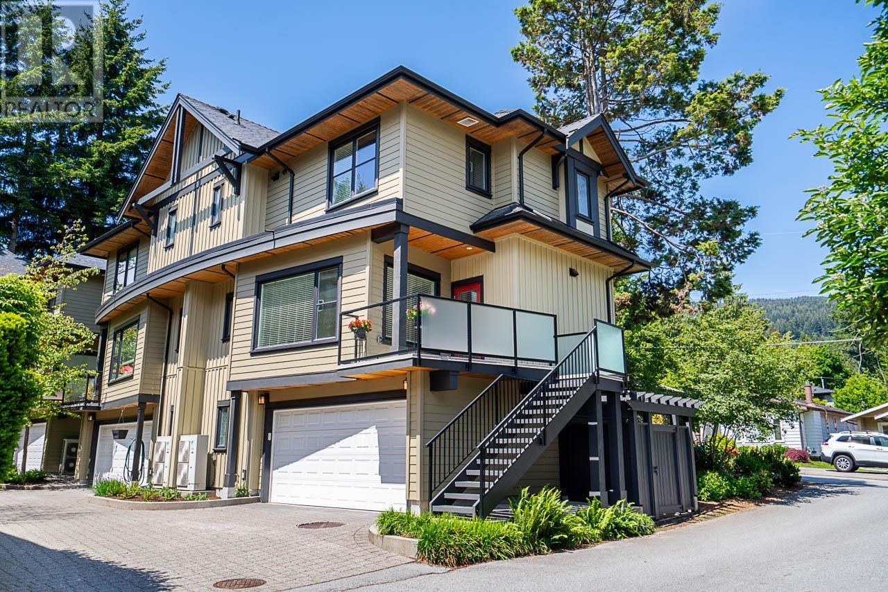 1165 Harold Road, North Vancouver, British Columbia  V7K 1G4 - Photo 2 - R3009677