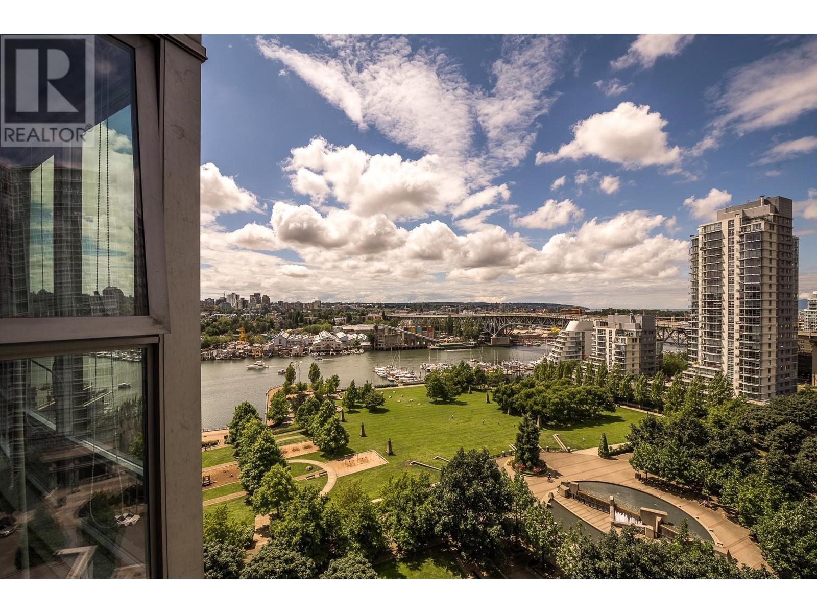 1705 455 Beach Crescent, Vancouver, British Columbia  V6Z 3E5 - Photo 11 - R3009680